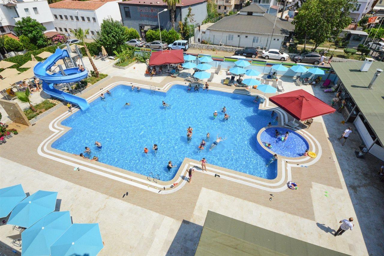 Idas Club Hotel İçmeler Luaran gambar