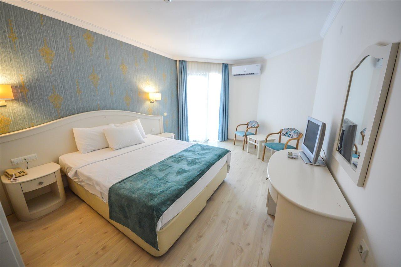 Idas Club Hotel İçmeler Luaran gambar