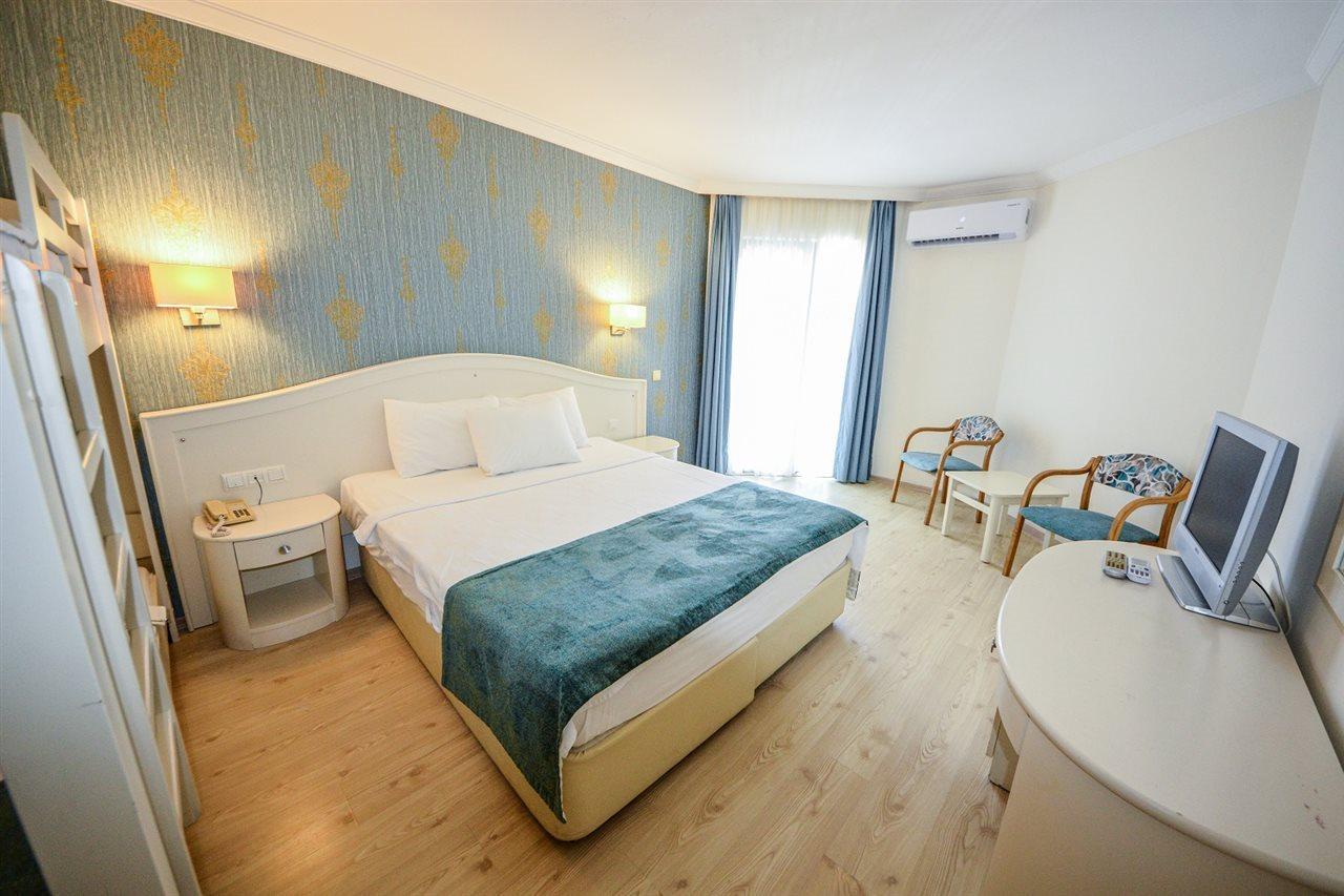 Idas Club Hotel İçmeler Luaran gambar