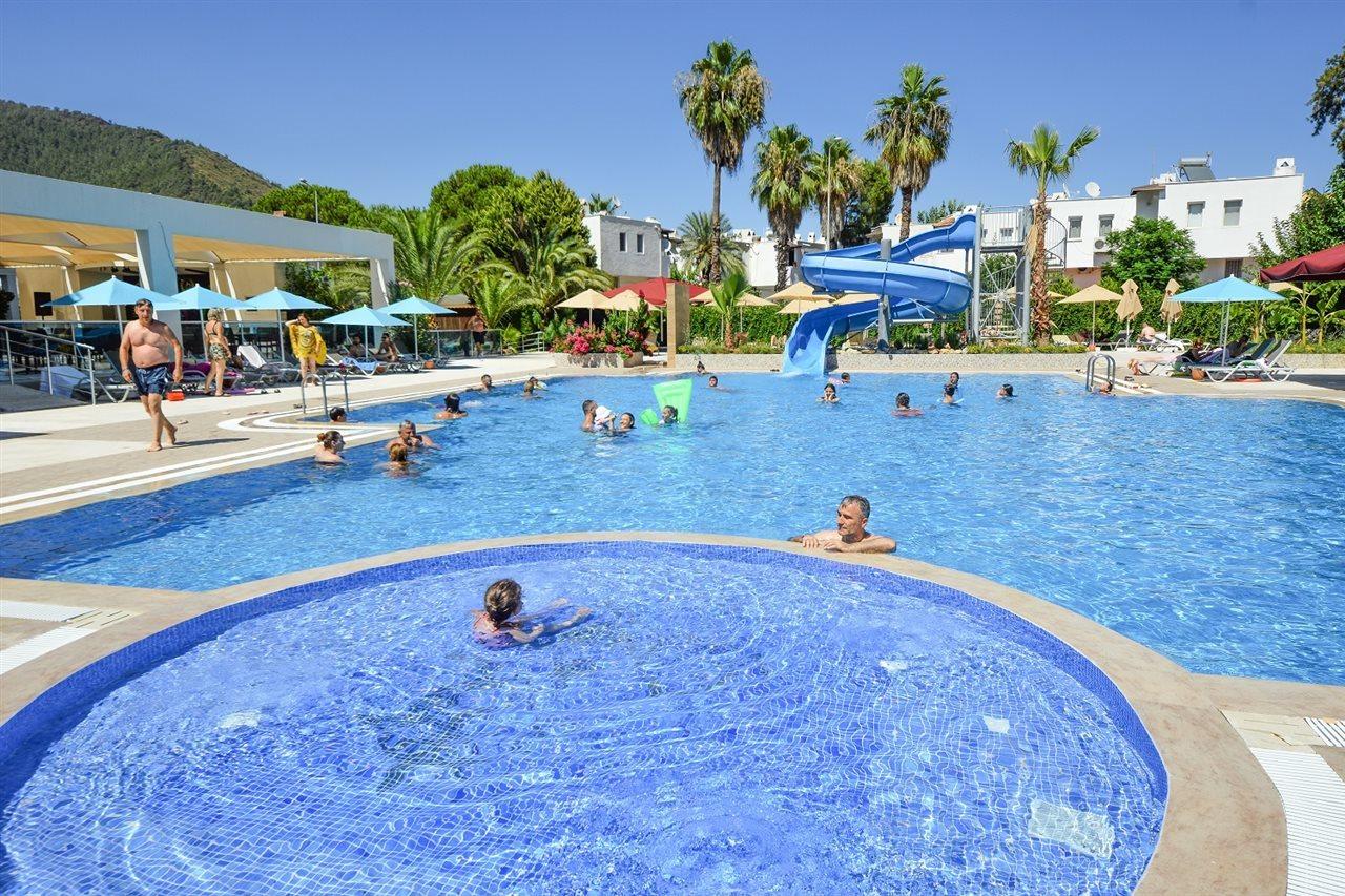 Idas Club Hotel İçmeler Luaran gambar