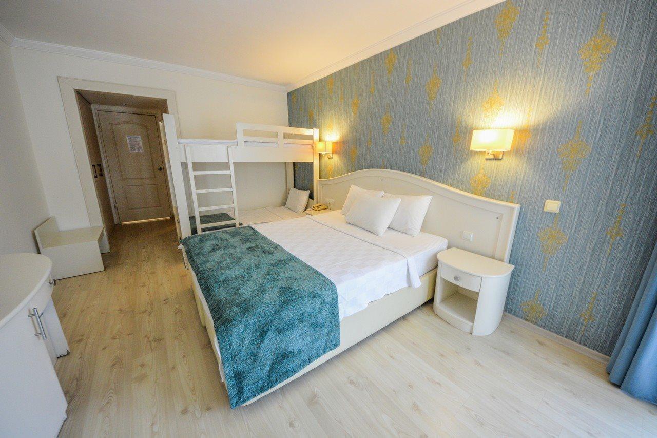 Idas Club Hotel İçmeler Luaran gambar