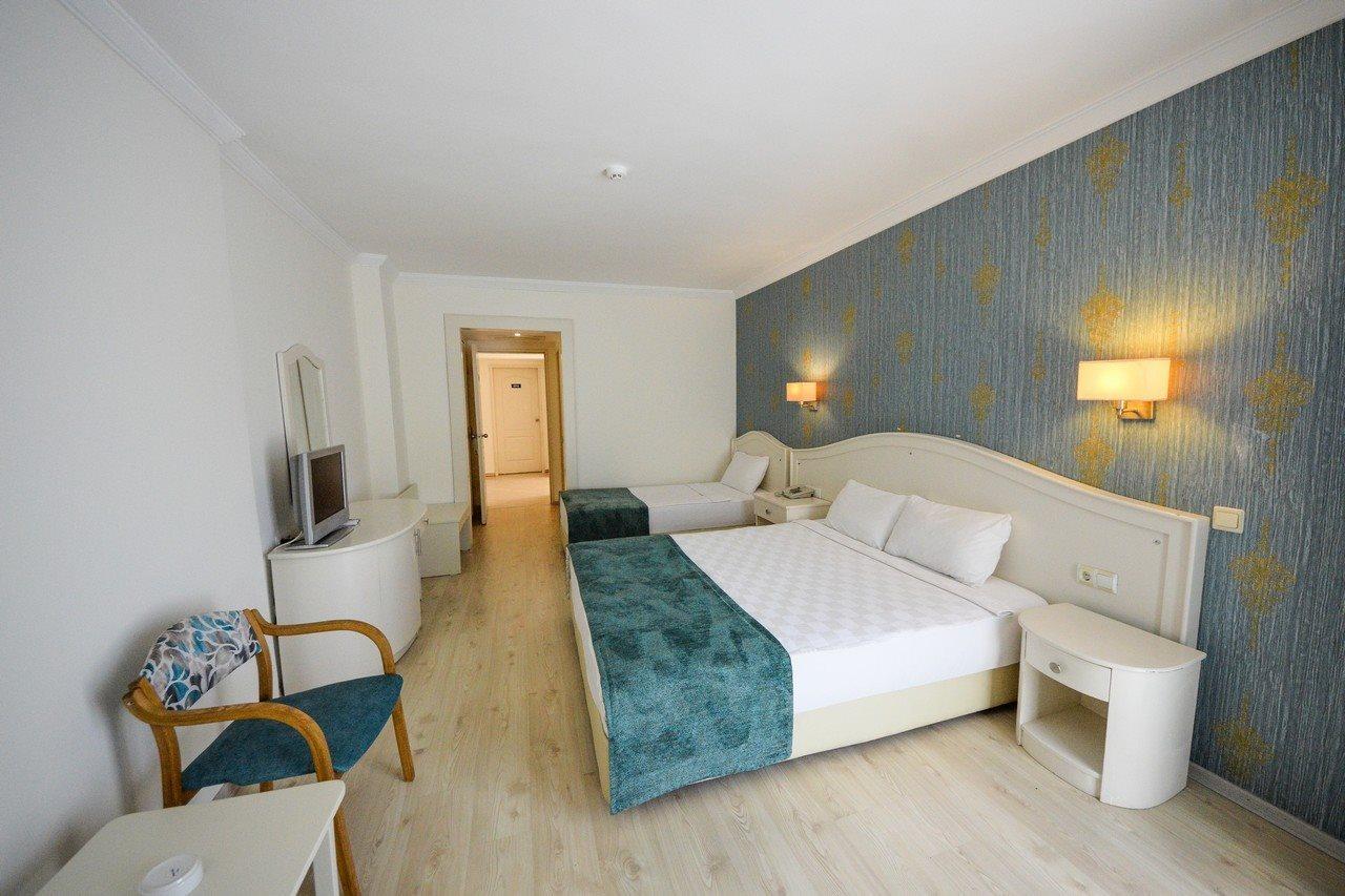 Idas Club Hotel İçmeler Luaran gambar