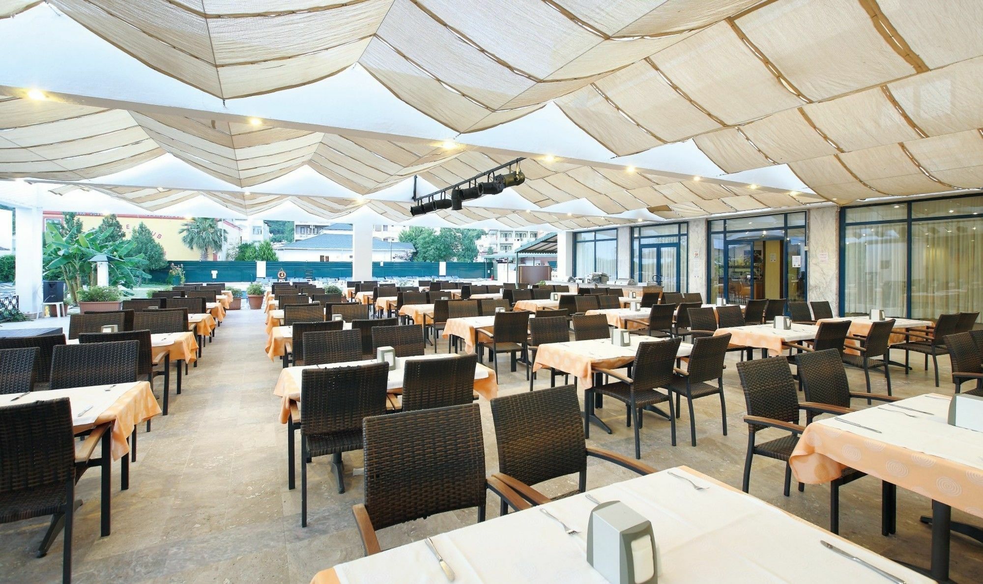 Idas Club Hotel İçmeler Luaran gambar